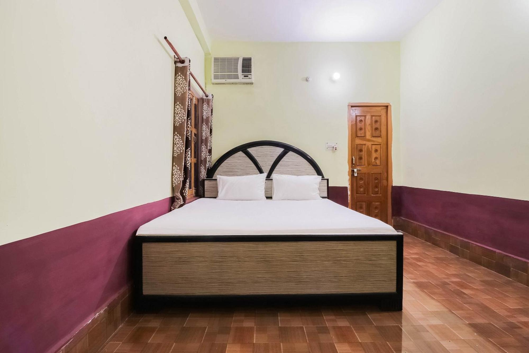 Hotel O Jyotish House Ayodhya Bagian luar foto